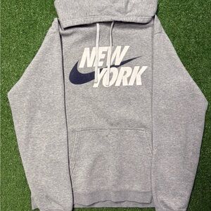 Nike "New York" Pullover